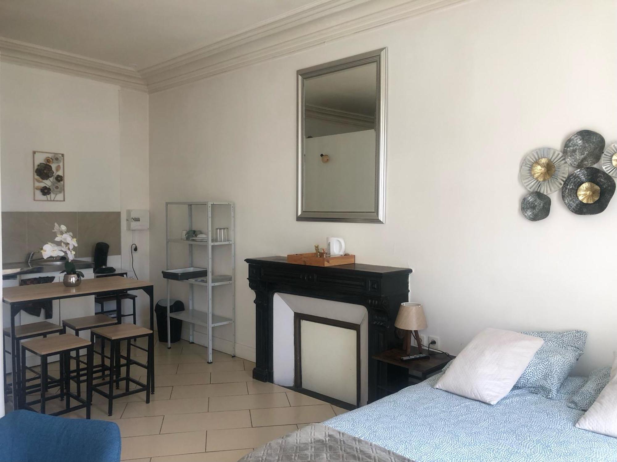 La Maison De Mathilde Alençon Eksteriør billede