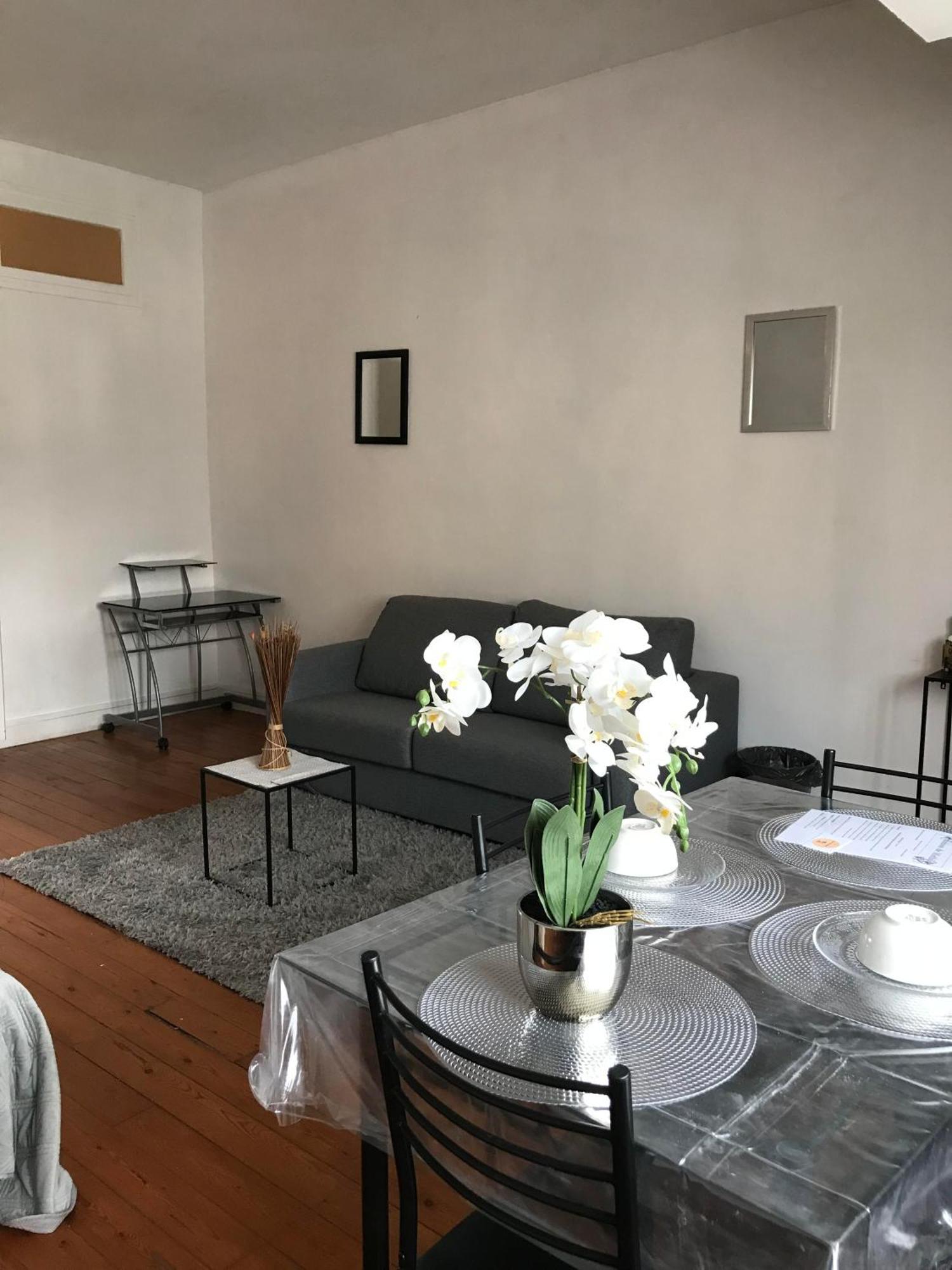 La Maison De Mathilde Alençon Eksteriør billede